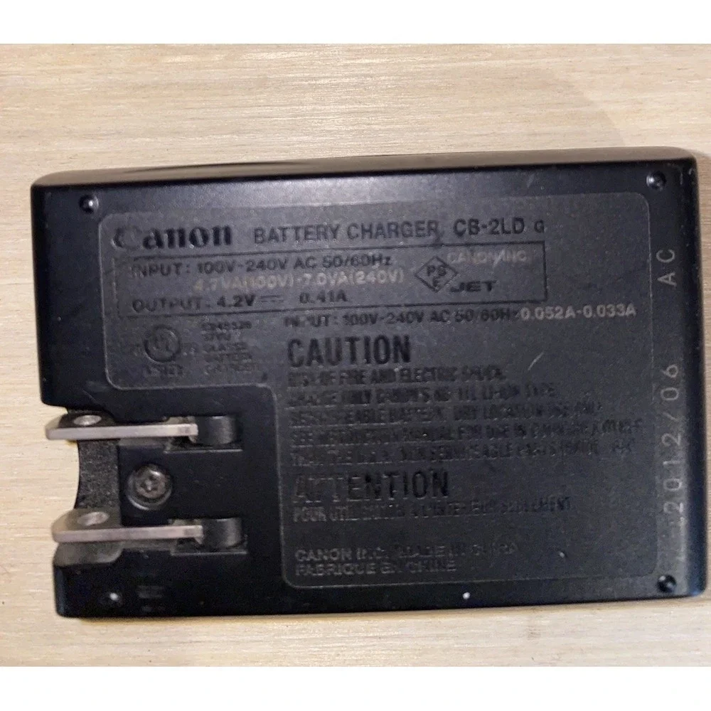 Genuine OEM CANON A2400 A2600 A3400 A4000 A4050 IS BATTERY CHARGER CB-2LD CB-2LF